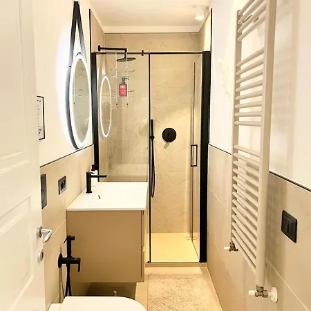 Red Collection, Boutiques & Suites, Center 3*