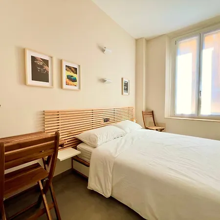 Bed & Breakfast Red Collection, Boutiques & Suites, Center 3*