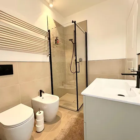 Red Collection, Boutiques & Suites, Center Modena