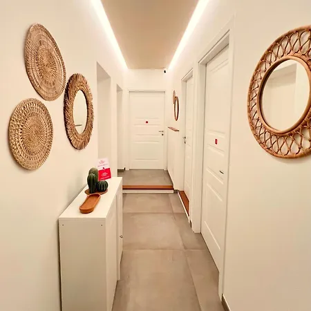 Red Collection, Boutiques & Suites, Center Bed & Breakfast Modena