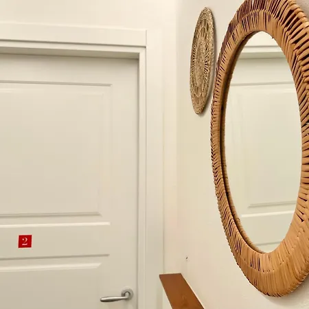 Red Collection, Boutiques & Suites, Center Frühstückspension 3*