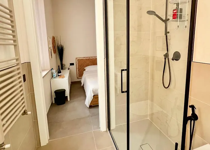 Bed & Breakfast Red Collection, Boutiques & Suites, Center Modena